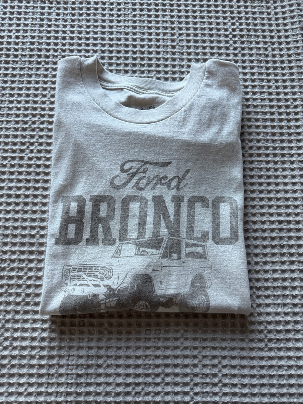 Ford Light Gray Bronco Graphic Oversized Tee - Picture 1 of 1